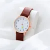 WRISTWATCHES NISHE WSKAZÓWKA prosta cyfrowa zegarek Mała Daisy Belt Quartz Fashion