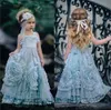 2023 Dollcake Çiçek Kız Elbiseleri Düğünler için fırfırlı çocuklar yarışmacı önlükler çiçekler zemin uzunluğu dantel parti cemaat elbise