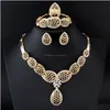 Smycken sätter indiska kvinnors estetiska halsband set fashionabla örhängen tillbehör ringarmband 4 stycken 230215 droppleverans dh4dk