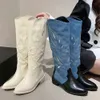 Bottes Femmes Vintage Bout Pointu Slipon Genou Haut Large Cowboy Talon Carré Chaussures Denim Bleu Western Cowgirl 230907