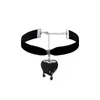 Choker Gothic Bloeden Hart Ketting Voor Vrouw Man Mode Pagan Heks Sieraden Accessoire Cadeau Vampier Bloed Zwart Fluweel