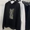 Designer damer svartvit hoodie flickor tröja avslappnad brev tryck tröja kvinnor mode långärmad lös streetwear höst vinter damer jumper