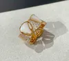 2023 Роскошное качественное очаровательное кольцо в стиле панк с бриллиантами и бусинами из натуральных ракушек, жемчужиной из 18-каратного розового золота, в форме веера в коробке для штампов PS7613B
