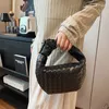 Totes Bottegaaveneta Bag Fashionable Handwoven Cow Horn with Advanced Sense New Korean Edition Solid Color Popular Knot Dumpling Handbag L