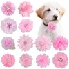 Abbigliamento per cani all'ingrosso 96 pezzi Accessori per cuccioli di gatto per animali domestici Rimuovi collare di fiori Charms Papillon Decorazione forniture 230908