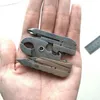 420 Rostfritt stål Multifunktionstång utomhus Gadget Key Chain Futters EDC Tool Folding Tång 15 I 1 Skruvmejsel249m