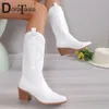 Laarzen Brand Design Dames Puntschoen MidCalf Cowboy Fashion Vintage Borduur Dikke Hak dames Cowgirl Casual Schoenen 230907