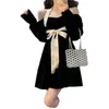 Casual Dresses 2023 Spring Black Gothic Lolita Dress Women Velvet Bow Decoration Sexig Party Mini Hepburn Style Offtheshoulder Female