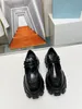 Дизайнерские носки Повседневная обувь на платформе для мужчин, мужчин и женщин, блестящие вязаные кроссовки для бегунов, кроссовки для бегунов, мастер-ботинок с тиснением, женские кроссовки 0801
