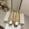 Designer Elme mocassins planos mulheres sapatos casuais arco pérola embelezamento ouro metálico sapatos formais sola de couro sapatos planos de couro brilhante sapatos de festa de casamento