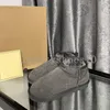 Australia Boots Designer-Hausschuhe Tasman Furry Slide Classic Ultra Mini Plateaustiefel Slip-on Les Petites Wildleder-Wollmischung Winter-Designer-Senfkornstiefel