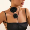 Choker Ingesight.z 2 st/set elegant Big Rose Flower Necklace Women Gothic Korean Velvet Long Rope Justerbar klavikelkedja