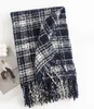 Зимний теплый квадратный клетчатый модный универсальный шарф для женщин