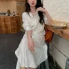 Xiaolenyi francuska sukienka w paski długie damskie sens design nisza 2023 wiosna i jesień nowa biała spódnica