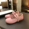 Chaussures de princesse en cuir verni pour filles, chaussures plates à la mode, noires et blanches, chaussures d'école Vintage pour enfants