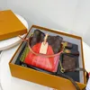 Conjunto de combinação de bolsa de designer de luxo bolsa balde bolsa crossbody carteira boca envelope vermelho bolsa multifuncional bolsa de viagem de lazer