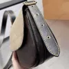 Designer-Satteltaschen, neue Umhängetasche für Damen, hohe Version des Vintage-Drucks, dann Hand-in-Hand-tragende, modische, multifunktionale Umhängetasche aus Leder mit Clip