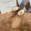 Designer stövlar kvinnor läder stövlar fläta bekväma australien stövlar mocka fårskinn kort mini bow khaki svart vit rosa marin utomhus sneakers