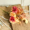 Decoratieve bloemen Woondecoratie Bloemboeket Verfrissend Mooi Realistisch Herfst Imitatieboeketten Zonnebloemen Rozen Voor niet-verwelking