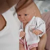 Puppen 14 Zoll Ganzkörper Silikon Bebe Reborn Junge Isaac Puppe Mädchen Coco Weiche Puppen Lebensechte Baby DIY Blank Spielzeug 230908