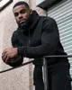 2023 Sports Fitness Hoodie Erkekler Avrupa ve Amerika Birleşik Devletleri Kas Elastik Şekli Kapşonlu Sonbahar ve Kış Trendi Ceket Günlük Slim Fit Giysileri