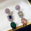 Dangle Earrings Caoshiは、華麗なCZデリケートデザインジュエリーギフトを備えた女性向けの高貴な女性パーティーアクセサリーのためのパーソナライズされた贅沢ドロップ