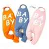 Rompers Wholesale Spring and Summer spädbarn barn trendiga bokstäver pojkar bekväma hängslen 230907