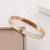 Braccialetti di moda per uomo/donna, stili classici di alta qualità, gioielli in acciaio al titanio, braccialetti placcati in oro, bracciale per coppia, miglior regalo