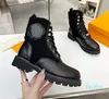 Designer Paris Iconic Territory Platte Ranger-laarzen Kalfswol Platform Veters Casual stijl Blokhakken Geprofileerde rubberen buitenzool Sneakers met doos