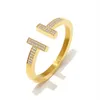 Mode Damen Armband Gold Armreif Diamant Armbänder Titan Stahl Wind dick Doppel T-förmige Dame offen symmetrisch Designer Jewel285f
