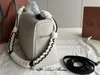 5A أكياس مستحضرات التجميل LP Loropiana Pocke Pocket Pouch L27 Calfskin Leather Handbags Discount Luxury Preseer for Women with Dust Bage Fendave