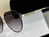 Ny modedesignpilot solglasögon 2288 metallram sportig och elegant form enkel populär stil utomhus UV400 -skyddsglasögon