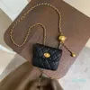 Bolsas de cintura Mujeres Diseñador de lujo Mini Cinturones de cadena ajustables Riñón Pequeño Fanny Pack 2022208V