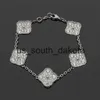 Chain Charm Armelets Designer Jewellery Luxury VC Letter 5 Fourleaf Flower Armband 18K Gold 925 Silver Graved Diamond Armband Buckle Original Packaging Clov