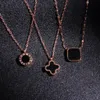 Designer-Halskette für Damen, Diamant-Halsketten, Luxus-Schmuck, Titan-Stahl-Kette, vergoldeter Kupfer-Anhänger, verblasst nicht, verursacht keine Ursache, Al326J