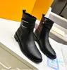 Diseñador de mujer Botas de tobillo planas de piel de becerro Martin Cuero y lona Botas de combate Plataforma Desierto Invierno para mujer Martin Zapatillas de deporte Tamaño 35-41