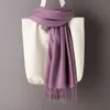 Sjaals herfst katoenen sjaal voor vrouwen dame massieve kleur kwastje dunne zachte gewone sjaal foulard viscose winter warme wrap sjaals 230909