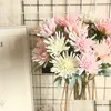Couronnes de fleurs décoratives Simation griffe de crabe chrysanthème fleur artificielle de haute qualité accessoires de décoration de maison mariage Bou Otazw