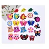 Piezas de zapatos Accesorios Mariposa Pvc Encantos de dibujos animados Adornos Hebillas Aptas para zapatos Pulseras Niños Charm Decoración Bandas Pulsera Dro DH76X