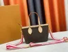 Projektanci mody Kobiety torebki torebki na ramię luksurys Lady Crossbody Wysokość Klasyczna litera kwiatowa skóra torebki Messenger łańcuchy Marelle M46