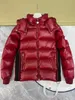 2023 New Edge Letter 디자인 남성 다운 재킷 팔 배지 후드 복구 재킷 Fahion 디자이너 다운 재킷 겨울 따뜻한 코트 크기 1-5