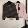 Jacquard Letter Women Jackets 클래식 디자이너 짧은 스타일 코트 가을 따뜻한 긴 슬리브 윈드 브레이크 재킷