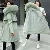 Piumino Parka da donna Giacca invernale 2023 Parka da donna Abbigliamento Cappotto lungo Fodera in lana Collo in pelliccia con cappuccio Spessore caldo Abbigliamento da neve imbottito 6XL 230908