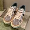 Män 1977 Casual Shoes Designer Shoes Women Travel Leather Lace-Up Sneaker Fashion Lady Running Trainers Letters Woman Shoe Flat Printed Gym Sneakers Storlek 34-42-46 02