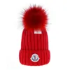 2023 Ny stickad hatt modebrev Cap Popular varm vindtät stretch multi färg hög kvalitet mössa hattar personlighet gata stil par huvudkläder mc101