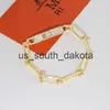 Bracciale di design a catena braccialetto di fascino catena di diamanti oro cavo di moda chiusura in metallo gioielli classici bracciali da donna regalo da uomo di alta qualità x0909