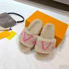 Hausschuhe Designer Slipper Pelz Slides Luxus Sandalen Italien Marke Sandalen Frauen Flip Flop Wollpantoffeln Freizeitschuhe Sneakers Stiefel von Shoe9354114 x0909
