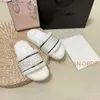 Slippers Designer New Slippers Winter Large Size Non-slip Sandals Show Line Alphabet Fur Slippers Women's Advanced Warm Fur Slippers With Box 35-41 Q230909