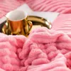 43厚いサンゴベルベットソリッドストライプ寝具セット冬の暖かいフランネル羽毛布団カバーベッドフィットシート枕カバーシングル製品201210269Q