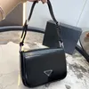 Offre spéciale sac à bandoulière de haute qualité sac de créateur de luxe marque sacs à main filles mode femmes classique sac à main bandoulière 10A pochette à rabat